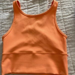 Power Pivot tank in coral